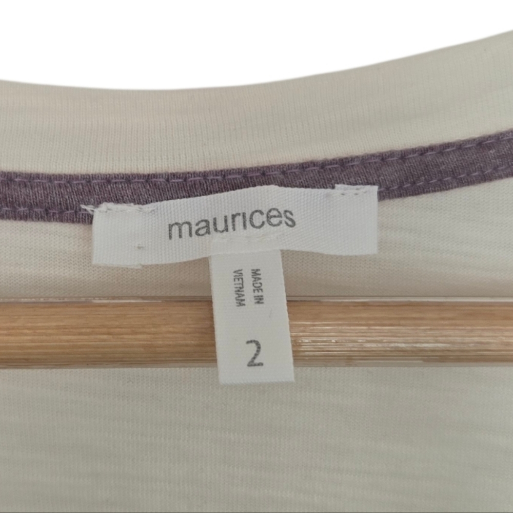 Maurices Cream Graphic Tee with Striped Sleeve Size 2 - Picture 3 of 4